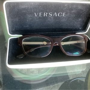 Reposhing - Versace “Cat Eye” Glasses